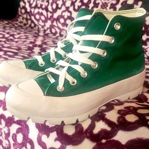 Converse Chuck Taylor All Star Lugged. Green high top